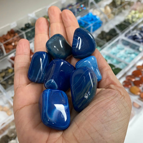 Blue Agate Dyed Tumbled Stone (M-L)